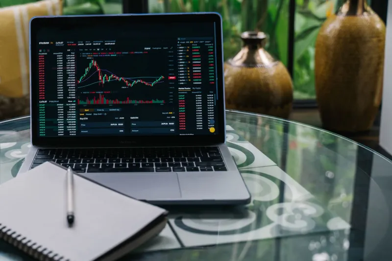 How Sophisticated Solana Traders Turn Losing Positions Into Tax Weapons — And What Retail Holders Are Missing